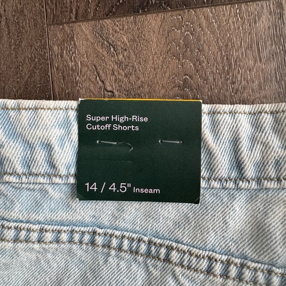 Wild Fable Light Blue Distressed Denim Shorts, new with tags! - Picture 5 of 6